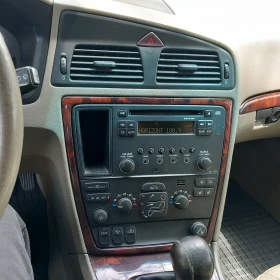 Volvo V70 D5, снимка 10