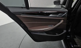 BMW 530 ОБДУХВАНЕ * 360 КАМЕРА * АВТОКРЕДИТ * HEAD-UP, снимка 15
