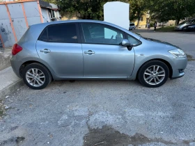 Toyota Auris 2.0 D4D, снимка 4