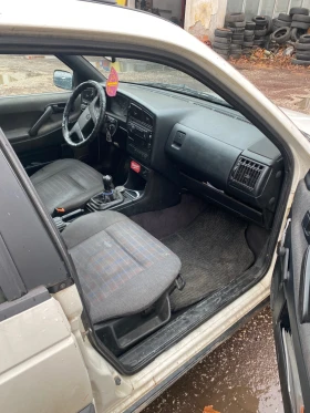 VW Passat - 898 € / 1756.34 лв. - 60326755 9