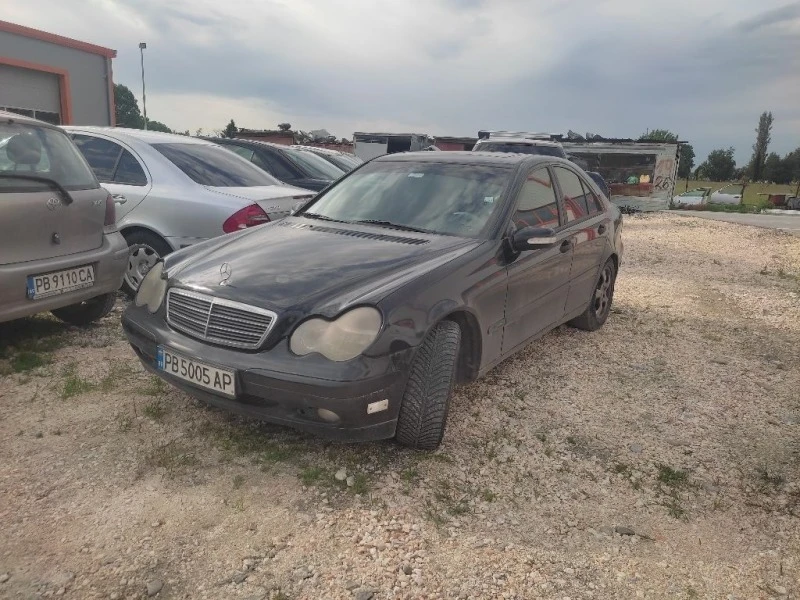 Mercedes-Benz C 200 kompressor, снимка 1 - Автомобили и джипове - 40813647