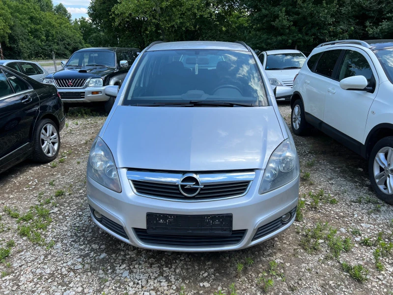 Opel Zafira 1.6, 6+ 1 места, снимка 2 - Автомобили и джипове - 41412188