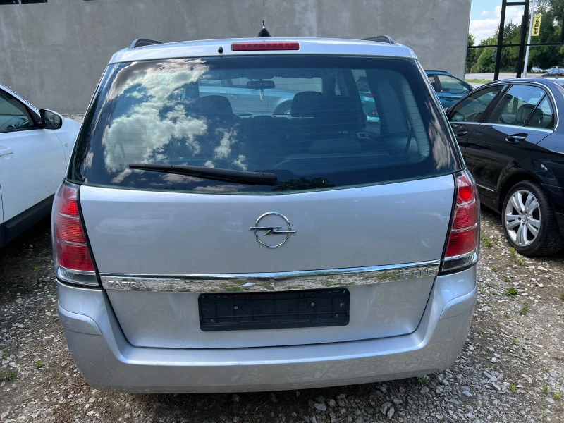 Opel Zafira 1.6, 6+ 1 места, снимка 8 - Автомобили и джипове - 41412188