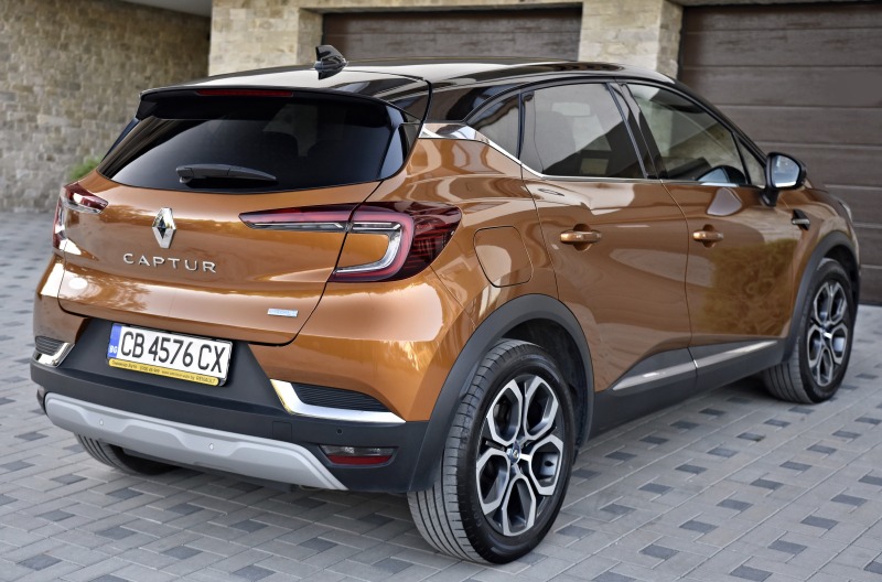 Renault Captur INTENS plug-in hibrid, снимка 4 - Автомобили и джипове - 42515177