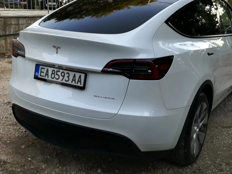 Tesla Model Y Long range AWD, снимка 7 - Автомобили и джипове - 47344302