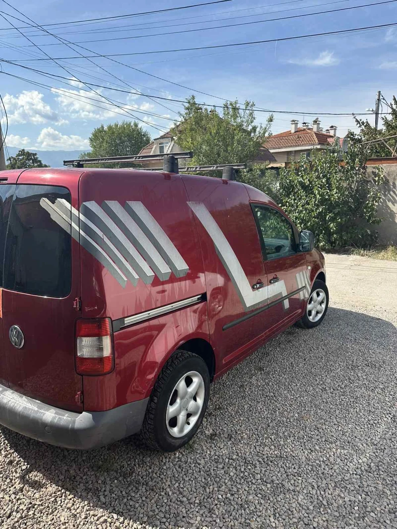 VW Caddy, снимка 4 - Автомобили и джипове - 47656979