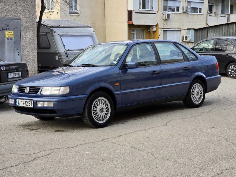 VW Passat, снимка 13 - Автомобили и джипове - 48286026