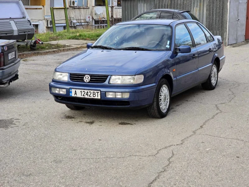 VW Passat, снимка 3 - Автомобили и джипове - 48286026