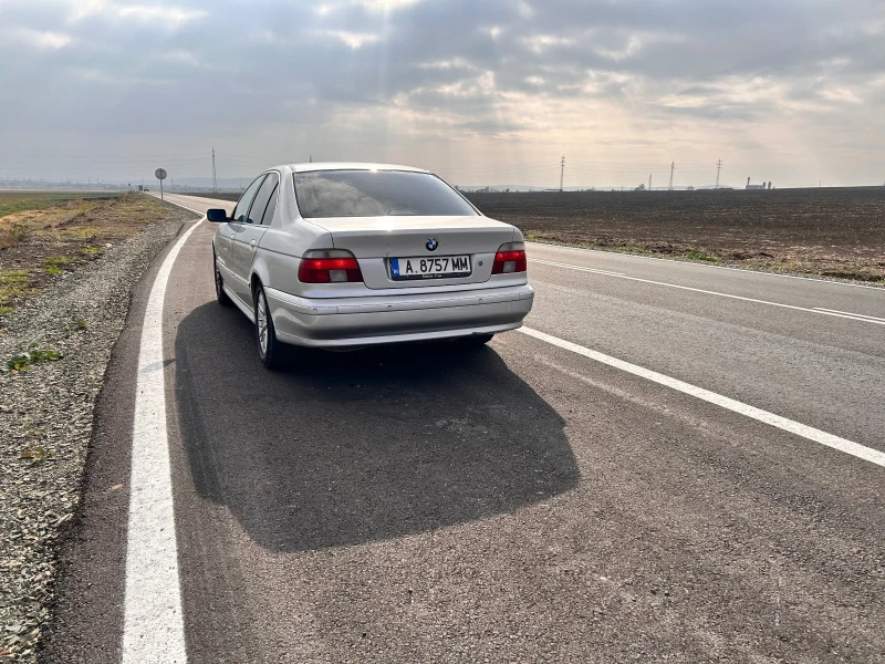 BMW 520, снимка 9 - Автомобили и джипове - 48363164