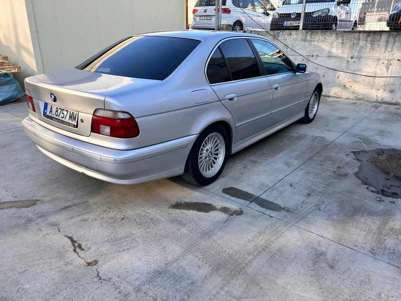 BMW 520, снимка 2 - Автомобили и джипове - 48363164