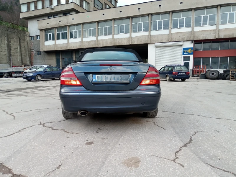 Mercedes-Benz CLK 240 LPG, снимка 4 - Автомобили и джипове - 48549087