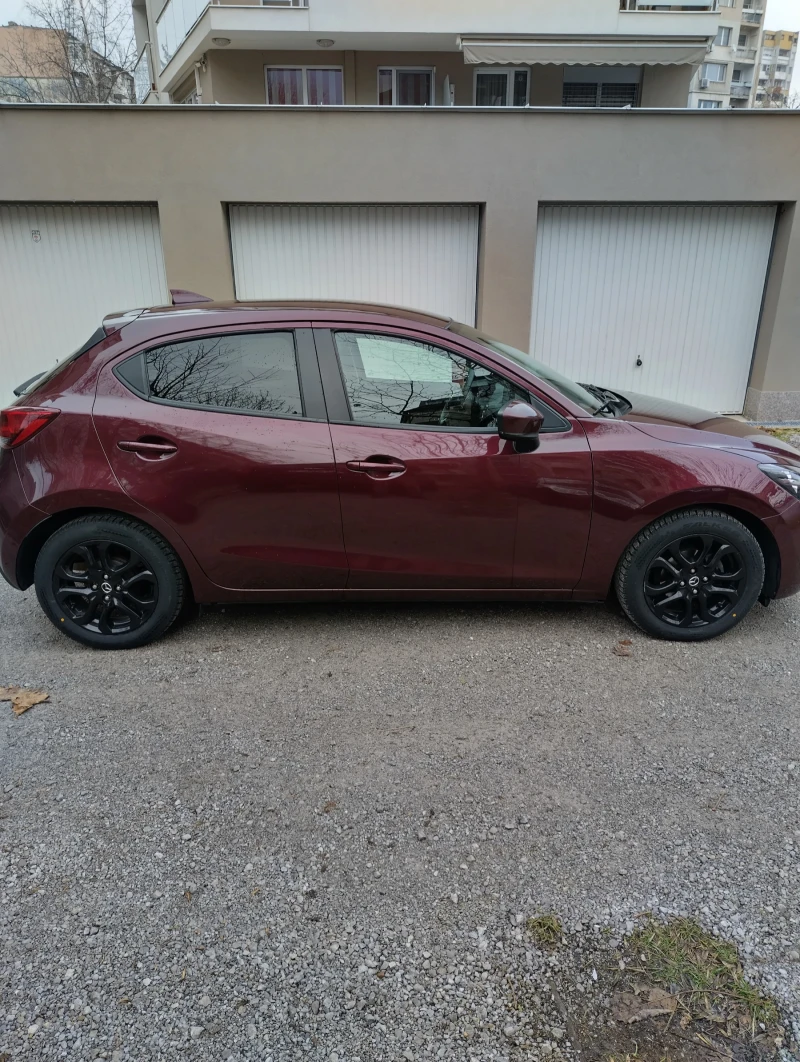 Mazda 2 1.5 Skyactive-G , снимка 7 - Автомобили и джипове - 48604114