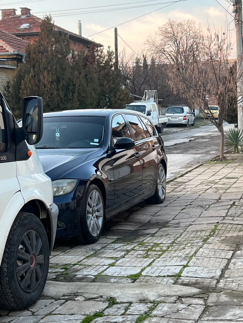 BMW 330, снимка 2 - Автомобили и джипове - 48626329