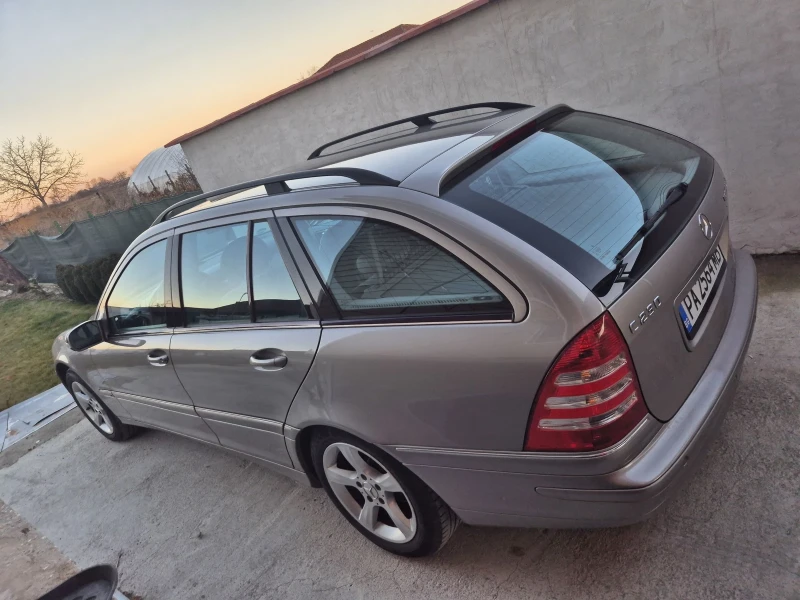 Mercedes-Benz C 230 kompressor Бензин/ГАЗ, снимка 5 - Автомобили и джипове - 48825922