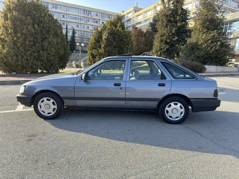 Ford Sierra Ghia, снимка 2 - Автомобили и джипове - 49184108