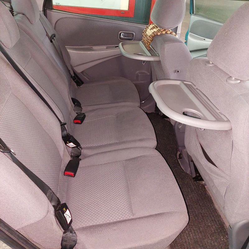 Nissan Almera tino 2.2 dci, снимка 14 - Автомобили и джипове - 50247392