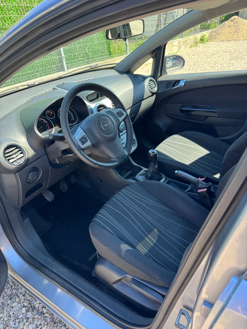 Opel Corsa, снимка 8 - Автомобили и джипове - 51219868