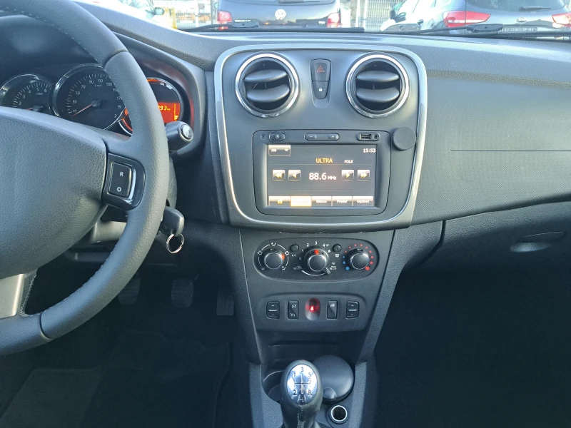 Dacia Sandero STEPWAY EURO 6B, снимка 10 - Автомобили и джипове - 52843813