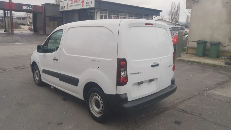 Peugeot Partner 1.6hdi 100ks 2018g evro6 , снимка 3 - Автомобили и джипове - 52940198
