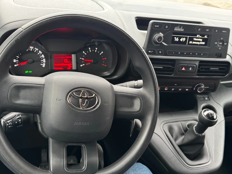 Toyota Proace City  1.5D 75КС , 67000КМ  УНИКАТ EURO 6 , АВТОПИЛОТ, снимка 15 - Автомобили и джипове - 53103710
