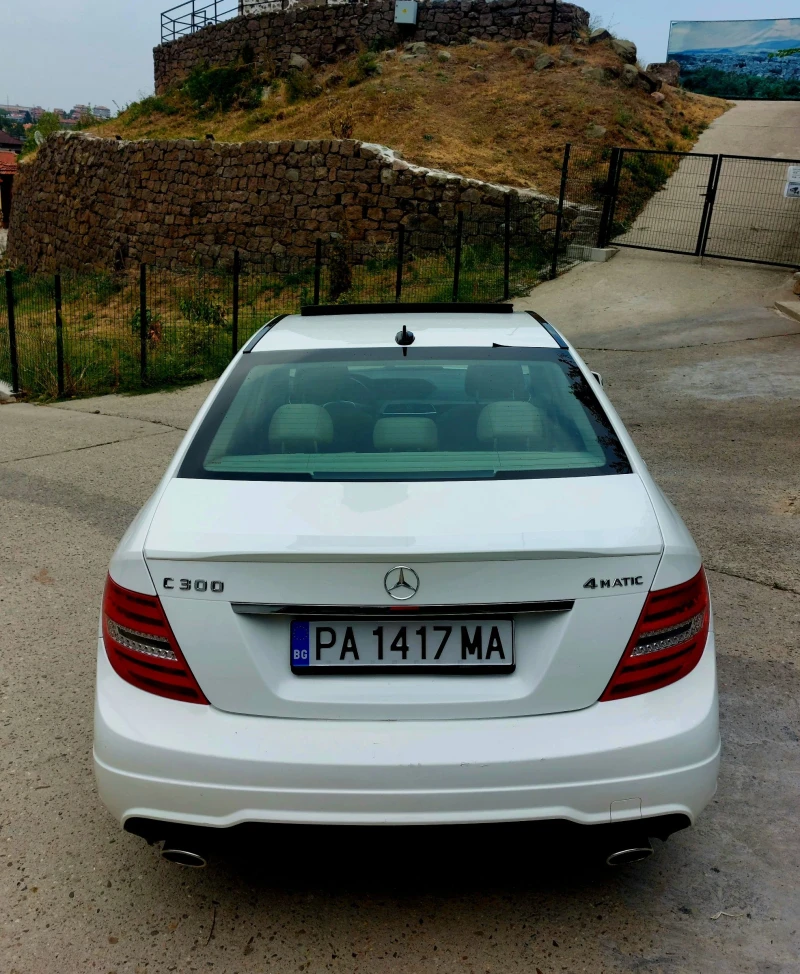 Mercedes-Benz C 300 4-MATIC 118 000 km, снимка 5 - Автомобили и джипове - 53538349