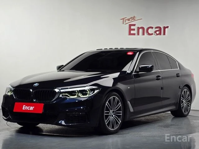 BMW 530 ОБДУХВАНЕ * 360 КАМЕРА * АВТОКРЕДИТ * HEAD-UP