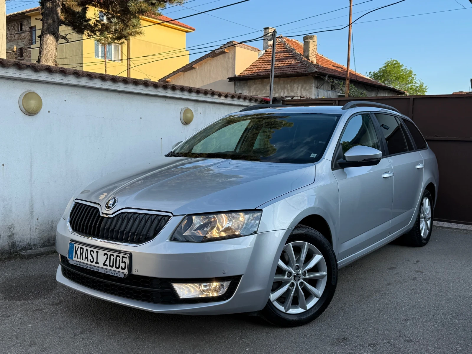 Skoda Octavia 1.4TSI G-TEC NAVI, снимка 1