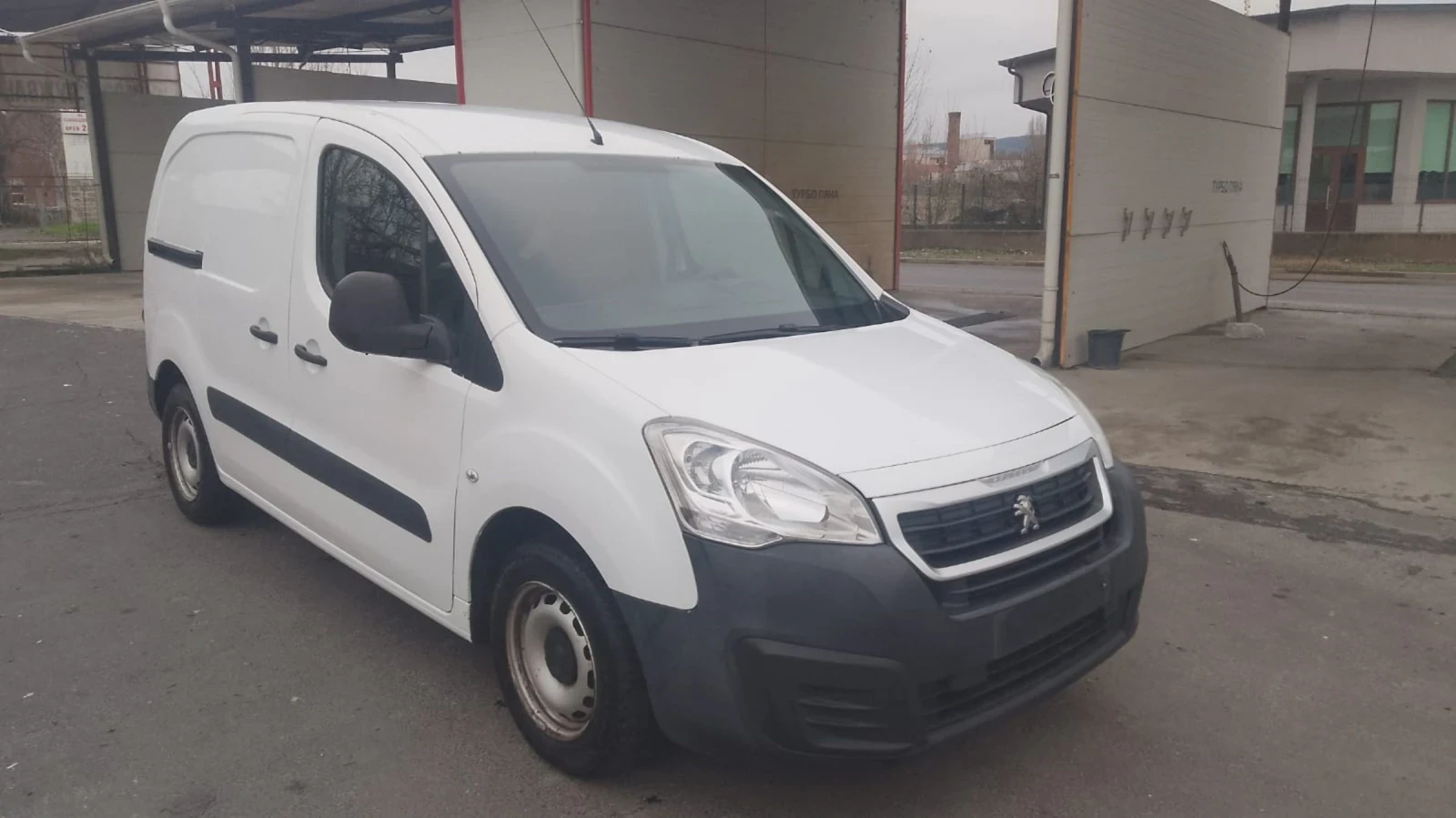 Peugeot Partner 1.6hdi 100ks 2018g evro6 , снимка 1