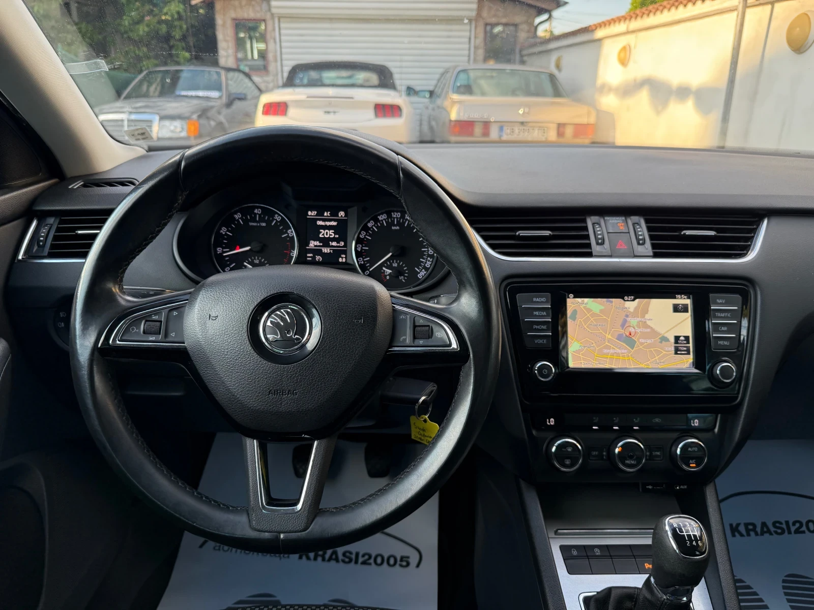 Skoda Octavia 1.4TSI G-TEC NAVI - изображение 9