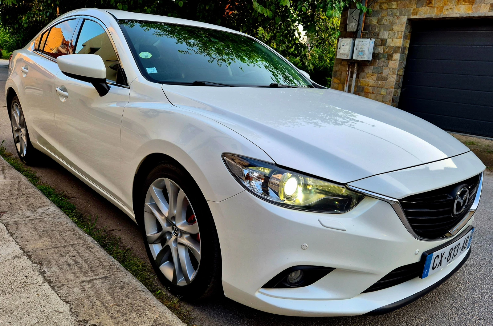 Mazda 6 2.2d-LUXURY- navi-avtomat-кожа-veriga-japan  - изображение 7