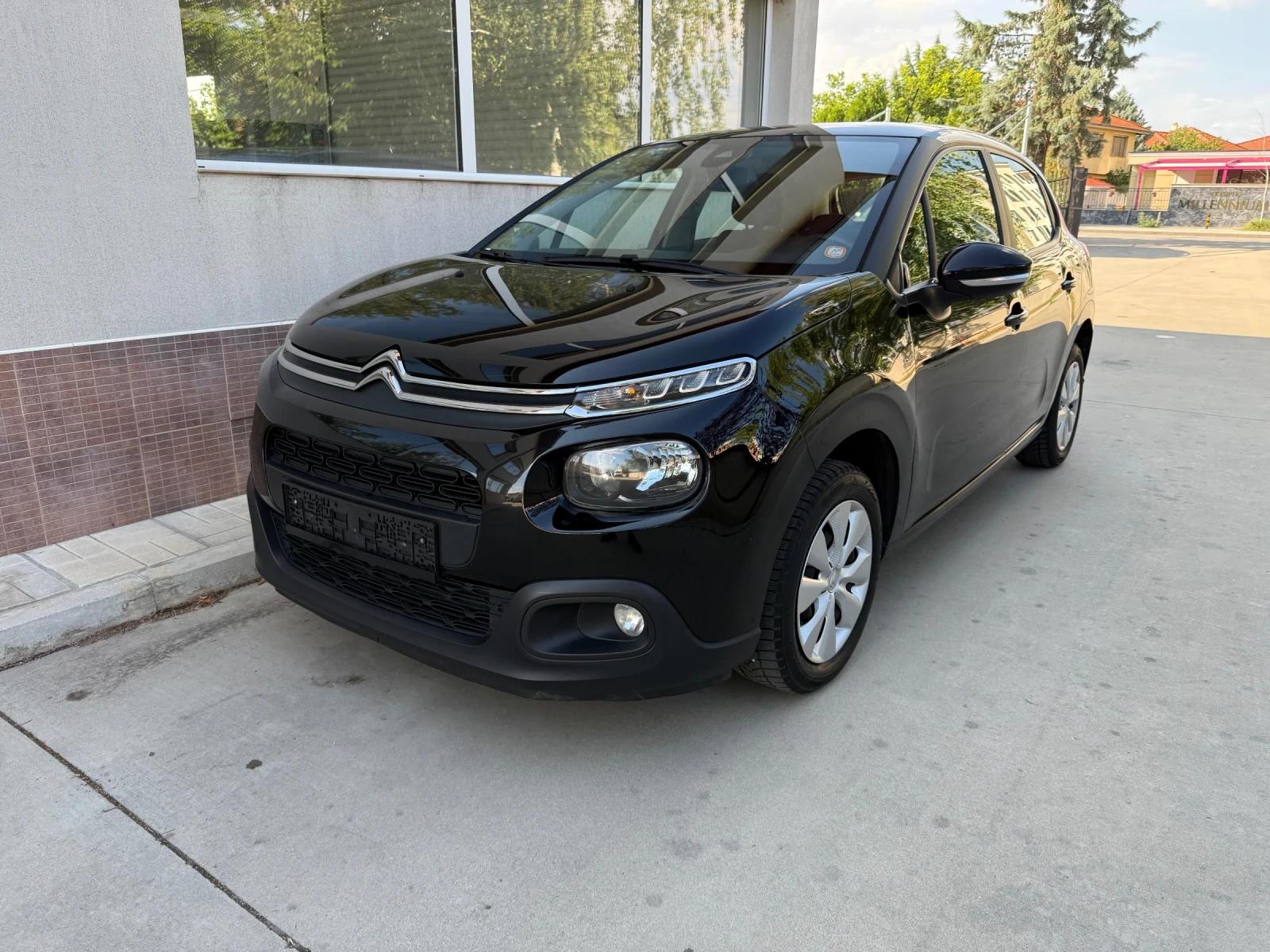 Citroen C3 1.2 Pure Tech - изображение 2