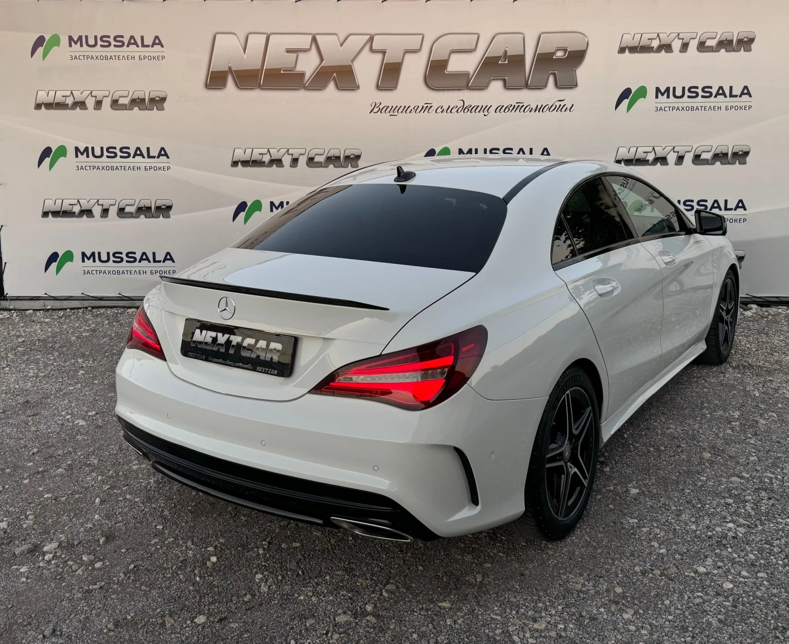 Mercedes-Benz CLA 180 AMG Line * 108000 км. - изображение 3