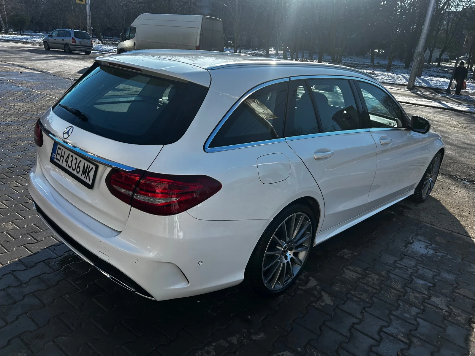 Mercedes-Benz C 220 AMG, 9G, FULL LED - изображение 6