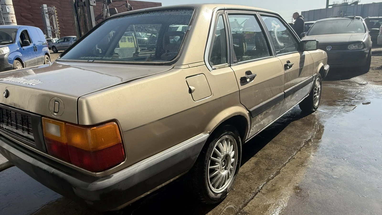 Audi 80, снимка 4 - Автомобили и джипове - 53960014