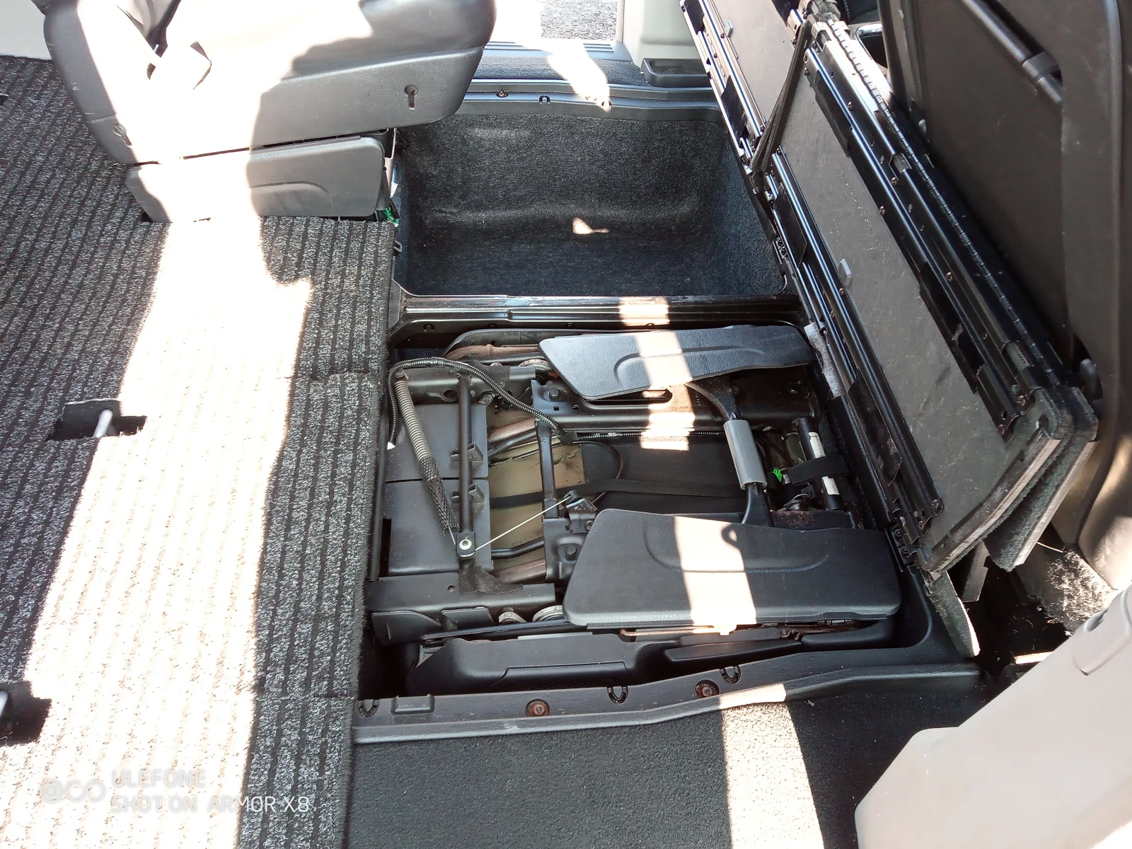 Chrysler Gr.voyager Limited, снимка 14 - Автомобили и джипове - 54170335