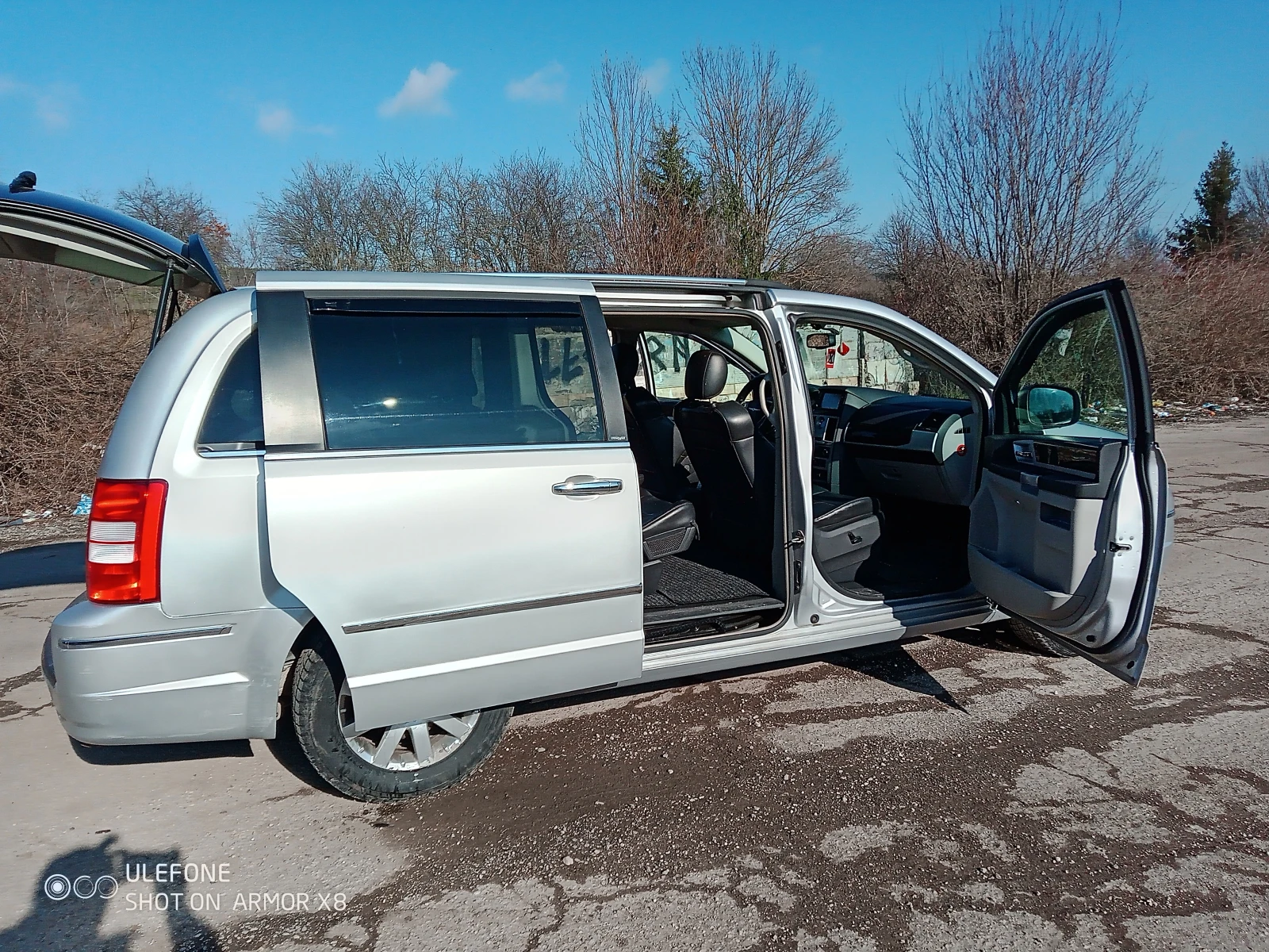 Chrysler Gr.voyager Limited, снимка 7 - Автомобили и джипове - 54170335