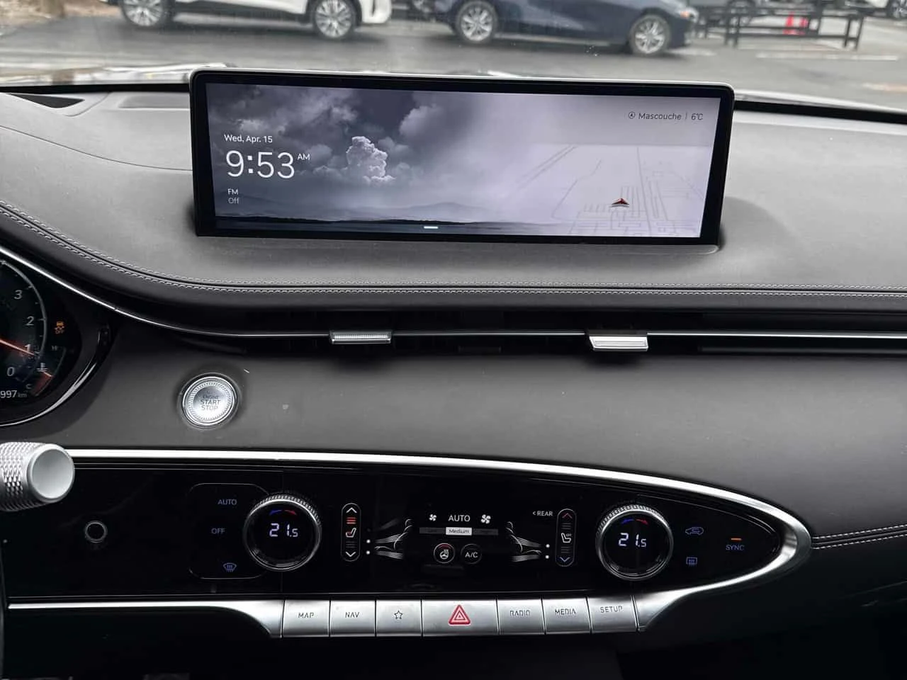 Genesis GV70 * 3.5T Sport Plus * DISTRONIC* ОБДУХВАНЕ* ПАНОРАМА, снимка 14 - Автомобили и джипове - 54210341