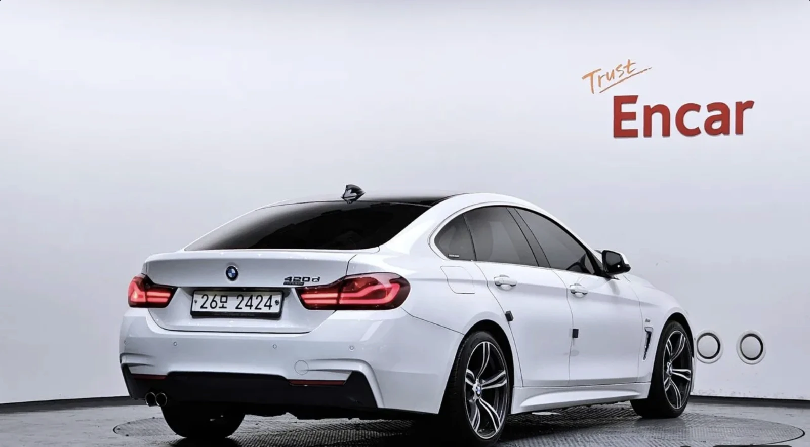 BMW 420 АВТОКРЕДИТ* М-ПАКЕТ* ПОДГРЕВ* ПАНОРАМА* , снимка 2 - Автомобили и джипове - 54760065