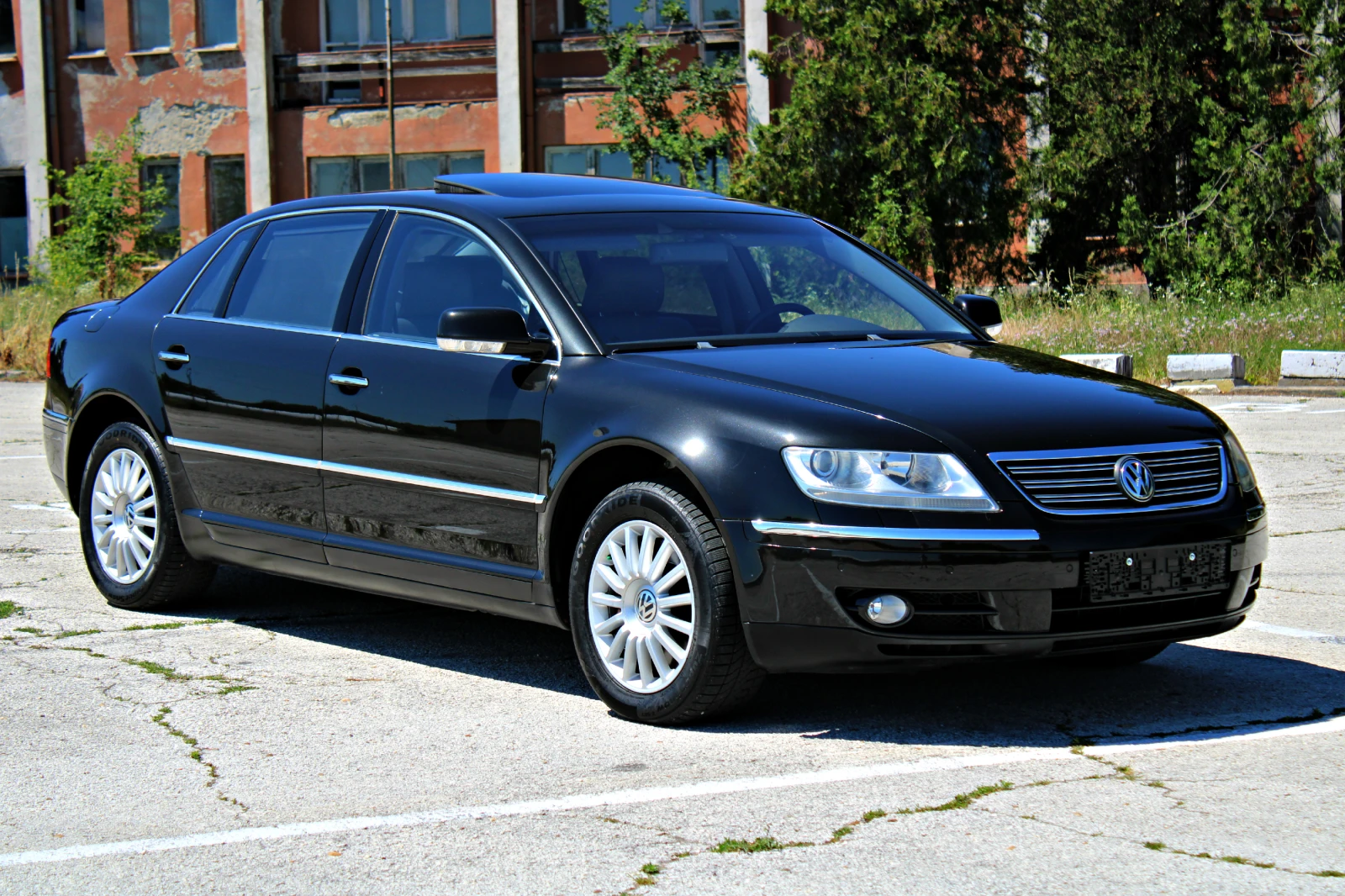 VW Phaeton 4.2 V8 Long EXCLUSIVE Швейцария , снимка 8 - Автомобили и джипове - 54972042