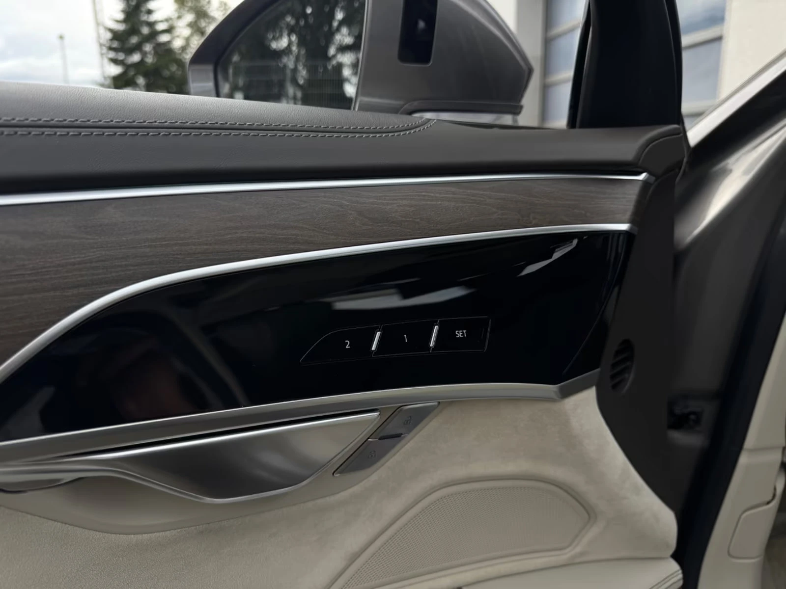 Audi A8 50TDI/286HP/L/MASSAGE/PANO/360/B&O/TV/MEMO/466q | Mobile.bg � ����������� 10