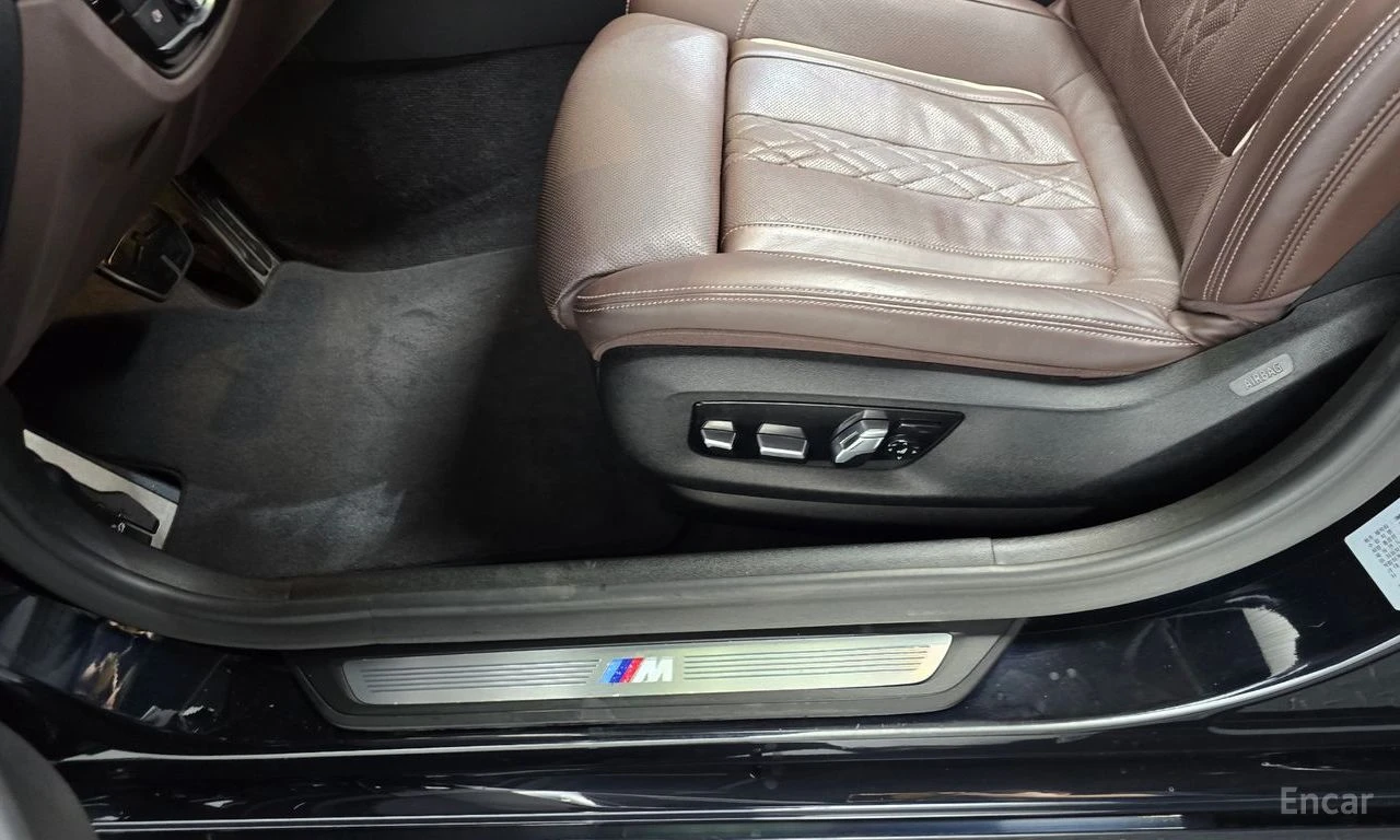 BMW 530 ОБДУХВАНЕ * 360 КАМЕРА * АВТОКРЕДИТ * HEAD-UP, снимка 17 - Автомобили и джипове - 55234062