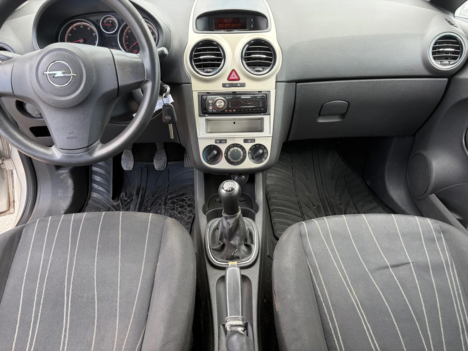 Opel Corsa 1.3 80�� | Mobile.bg � ����������� 8