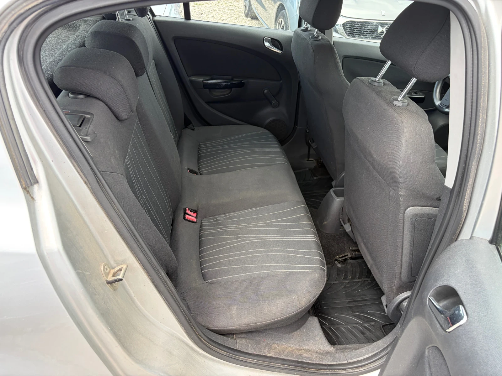 Opel Corsa 1.3 80�� | Mobile.bg � ����������� 12