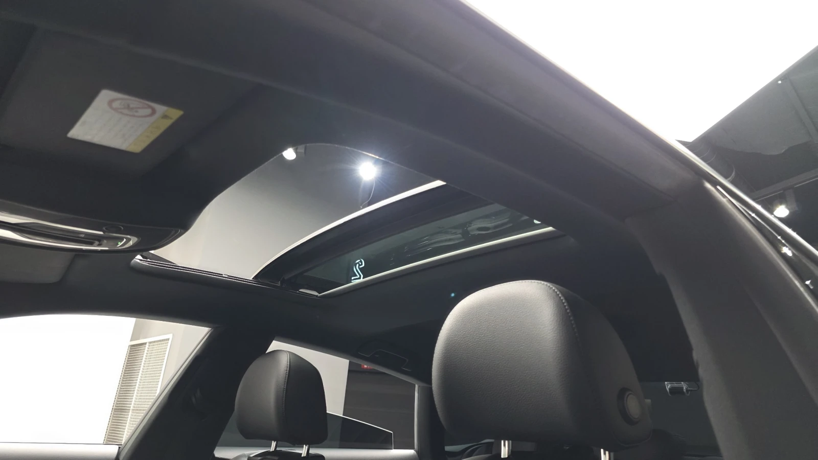 Audi A5 2020* LED* DIS* HUD* ПОДГРЕВ* КАМЕРА* СОБСТВЕН ЛИЗ, снимка 11 - Автомобили и джипове - 56180352