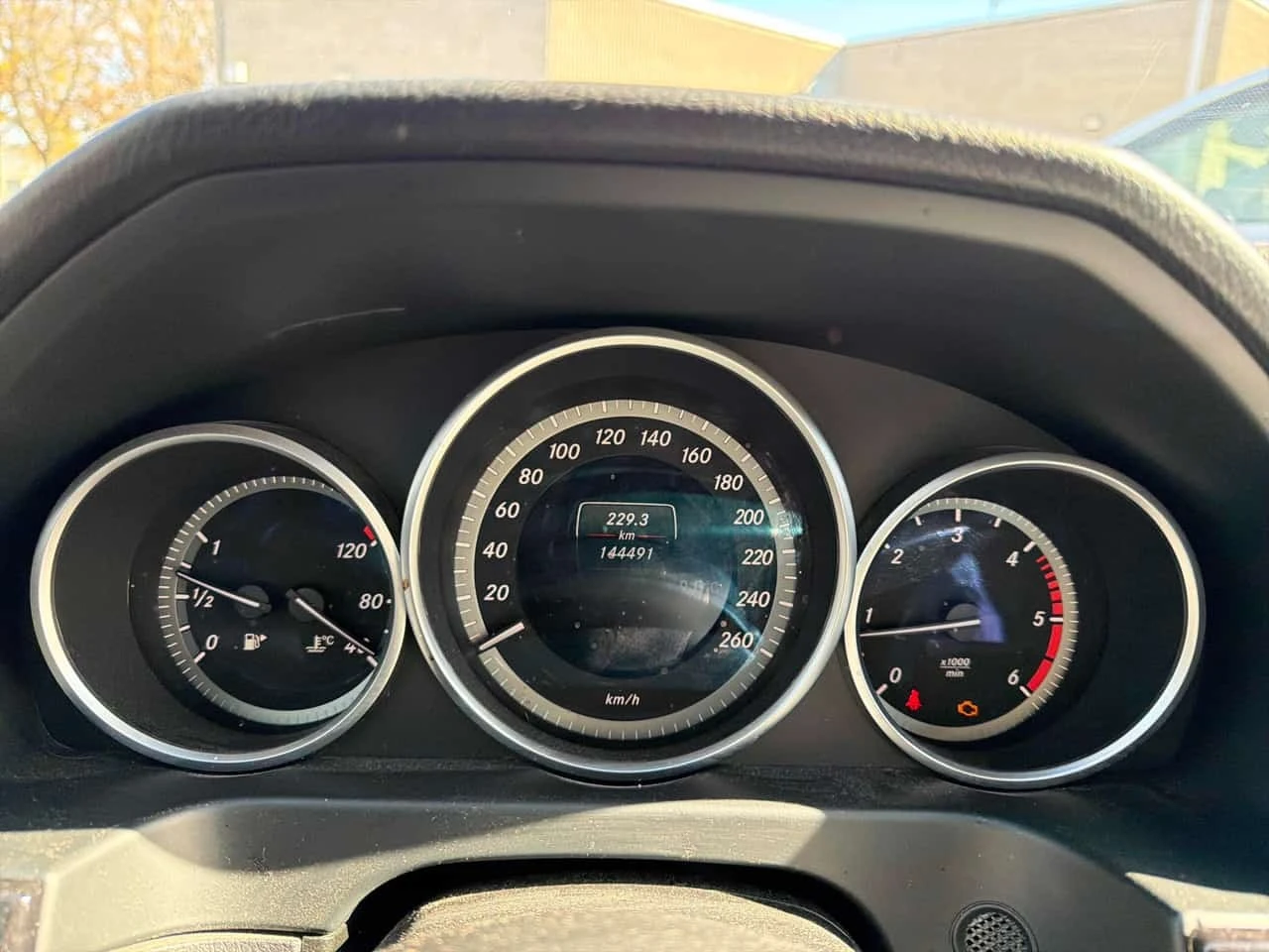 Mercedes-Benz E 250 * BlueTEC * CARFAX * ������� * �������� *  | Mobile.bg � ����������� 10