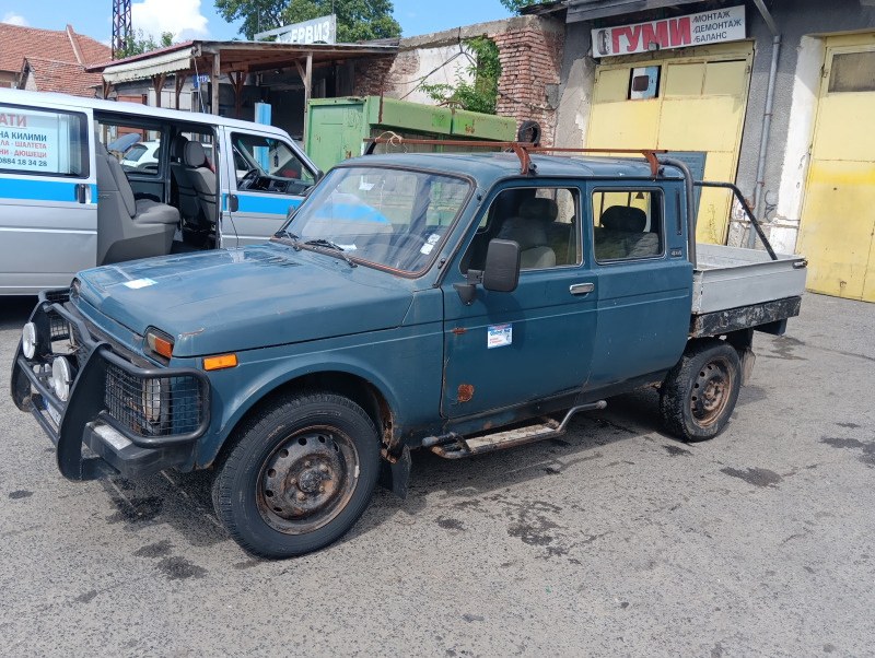 Lada Niva, снимка 1 - Автомобили и джипове - 45856197