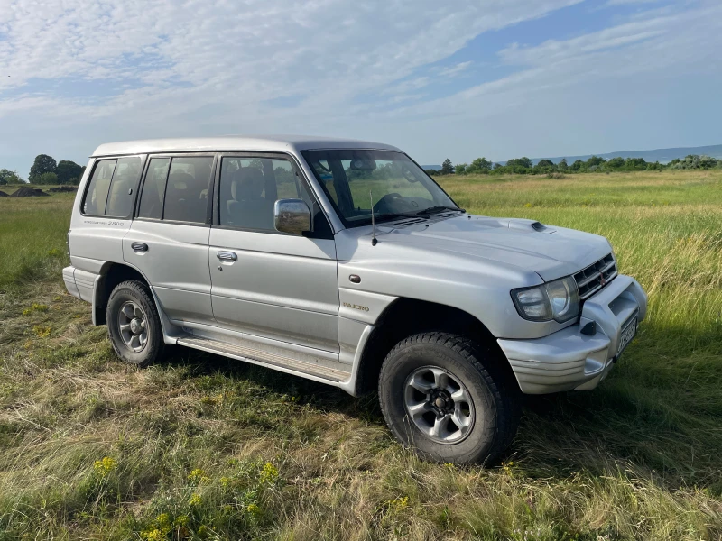 Mitsubishi Pajero 2, 8 GLS, снимка 3 - Автомобили и джипове - 48062214