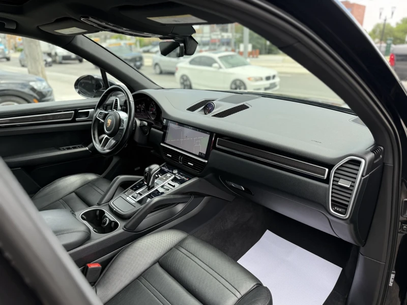 Porsche Cayenne s* PDK* FACELIFT* PREMIUM* BOSE* ПАНОРАМА* , снимка 16 - Автомобили и джипове - 52098274