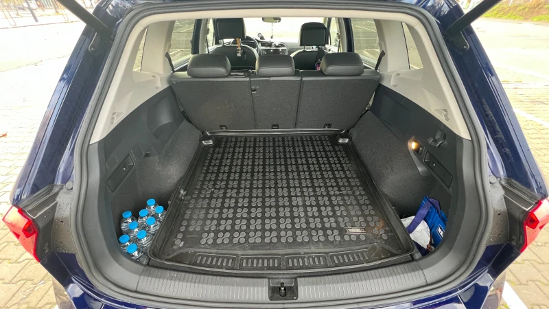 VW Tiguan Allspace 2.0 TDI 200 hp 4 Motion, снимка 6 - Автомобили и джипове - 52494539