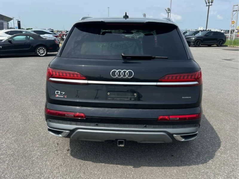 Audi Q7 Komfort 55 TFSI* CARFAX* ОПЦИЯ ЗА ФИНАНСИРАНЕ* , снимка 5 - Автомобили и джипове - 53047973